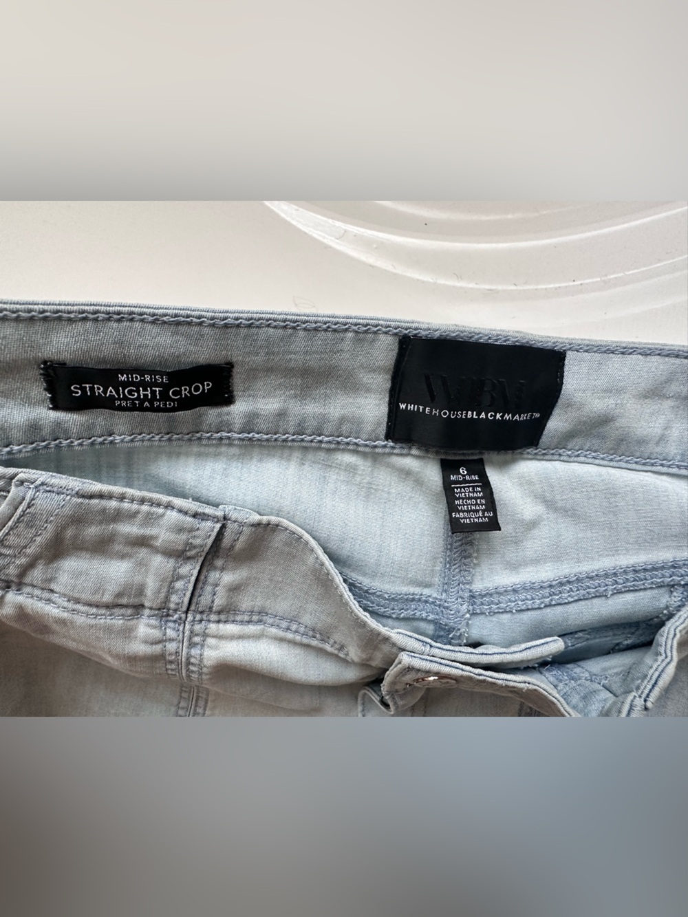 Pret-a-Pedi lightweight, mid rise straight jean color cropped pants Size 6